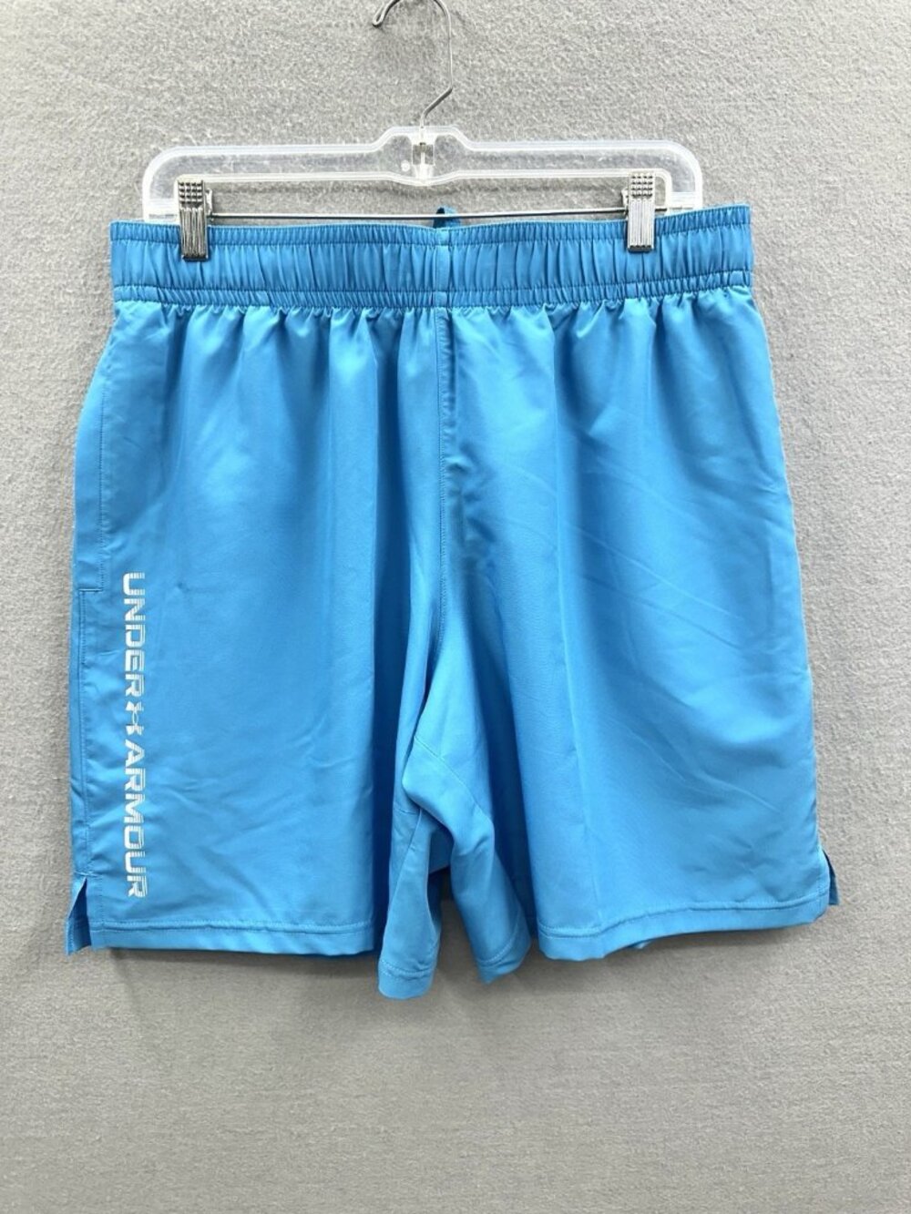 Under Armour UA Woodmark Woven Shorts Men’s Large 1383356 Blue Loose Fit